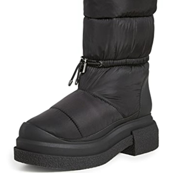 Stuart Weitzman Round Toe Cam SportLift Boots Women's 5.5 B Black Pull-On - Picture 4 of 15